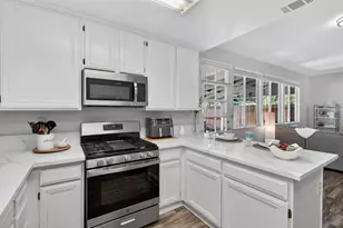 5347 Coral Creek Way, Elk Grove, CA 95758 - Photo 32
