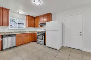 7988 Valley Green Dr, Sacramento, CA 95823 - Photo 4