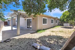 7988 Valley Green Dr, Sacramento, CA 95823 - Photo 28