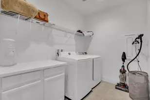 1668 S Macias Pl, Mountain House, CA 95391 - Photo 16