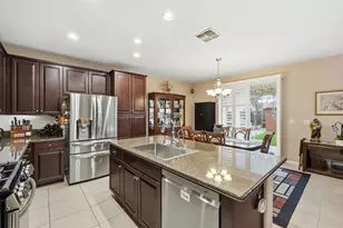 9532 Moss Hill Way, Sacramento, CA 95829 - Photo 14