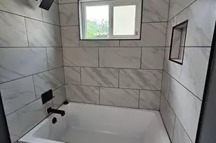 2421 Stanfield Dr, Stockton, CA 95209 - Photo 20