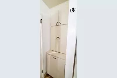 7722 Woodside Drive, Stockton, CA 95207 - Photo 26
