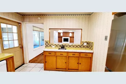 7722 Woodside Drive, Stockton, CA 95207 - Photo 14