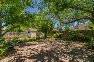 20100 Apple Dr, Lockeford, CA 95237 - Photo 48