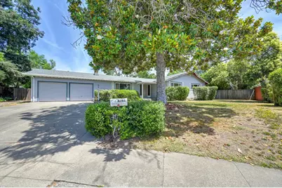 4764 Hixon Circle, Carmichael, CA 95608 - Photo 4
