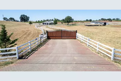 19255 Brandt Road, Lodi, CA 95240 - Photo 2