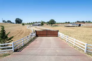 19255 Brandt Rd, Lodi, CA 95240 - Photo 2