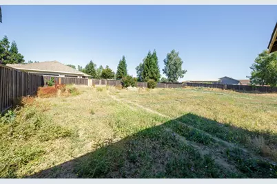 21187 E Rose Clover Lane, Linden, CA 95236 - Photo 36