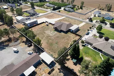 21187 E Rose Clover Lane, Linden, CA 95236 - Photo 46