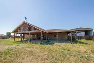 21187 E Rose Clover Ln, Linden, CA 95236 - Photo 38