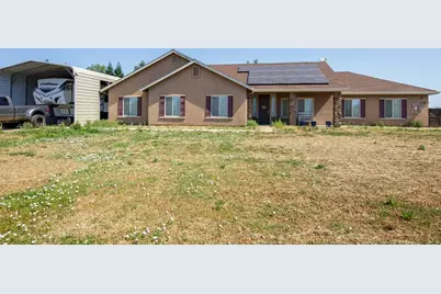 21187 E Rose Clover Lane, Linden, CA 95236 - Photo 2