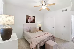 1900 Danbrook Dr, Sacramento, CA 95835 - Photo 34