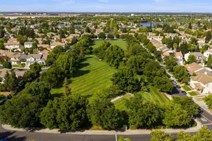 9401 Canmoor Cir, Elk Grove, CA 95758 - Photo 44
