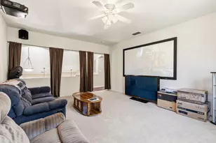 9401 Canmoor Cir, Elk Grove, CA 95758 - Photo 4