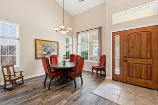 9401 Canmoor Cir, Elk Grove, CA 95758 - Photo 6