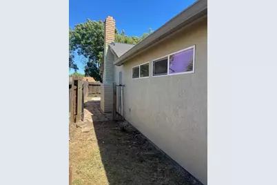 8347 Cherbourg Court, Stockton, CA 95210 - Photo 32