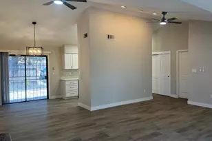 8347 Cherbourg Ct, Stockton, CA 95210 - Photo 14