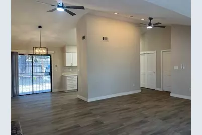 8347 Cherbourg Court, Stockton, CA 95210 - Photo 18