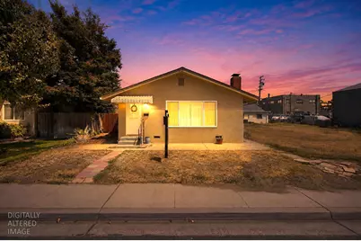 221 W 1st Street, Ripon, CA 95366 - Photo 1