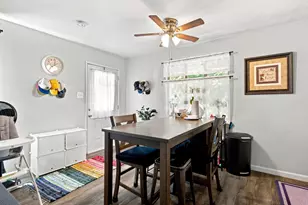 221 W 1st St, Ripon, CA 95366 - Photo 8