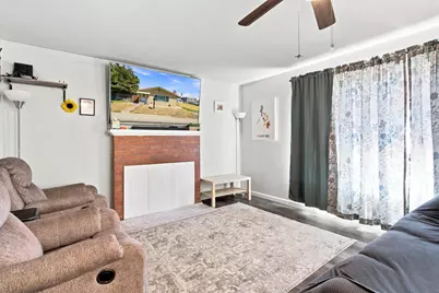 221 W 1st Street, Ripon, CA 95366 - Photo 12