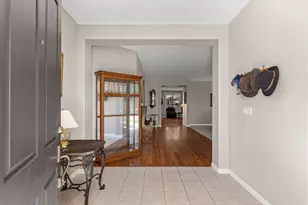 639 Mt Rushmore Dr, Newman, CA 95360 - Photo 2