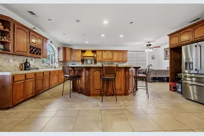 7300 S Frick Road, Stockton, CA 95215 - Photo 24
