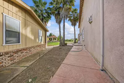 7300 S Frick Road, Stockton, CA 95215 - Photo 68
