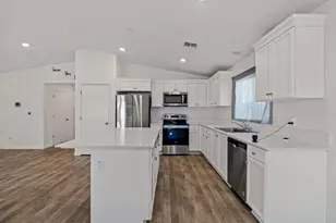 209 Dogwood Ranch Wy, Patterson, CA 95363 - Photo 4