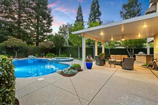5500 Tierra Gardens Ln, Carmichael, CA 95608 - Photo 2