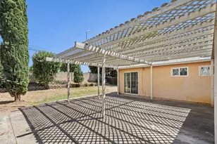 252 Carlsbad Pl, Woodland, CA 95695 - Photo 24