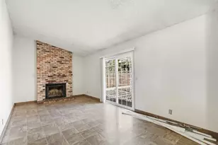 252 Carlsbad Pl, Woodland, CA 95695 - Photo 6