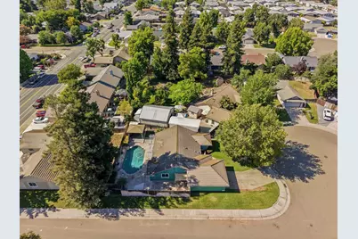 625 Vineyards Court, Galt, CA 95632 - Photo 38