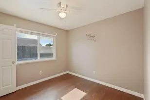 625 Vineyards Ct, Galt, CA 95632 - Photo 24