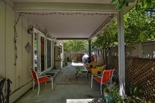 936 Commons Dr, Sacramento, CA 95825 - Photo 16