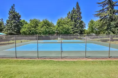 936 Commons Drive, Sacramento, CA 95825 - Photo 24