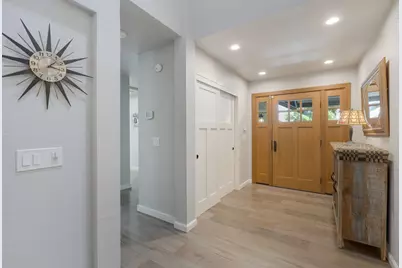 1 Porto Santo Court, Sacramento, CA 95831 - Photo 4