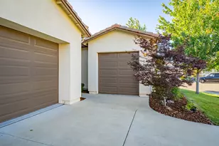 800 Lazy Creek Dr, Rocklin, CA 95765 - Photo 56