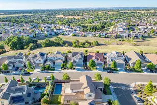 800 Lazy Creek Dr, Rocklin, CA 95765 - Photo 68