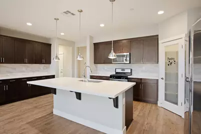 17848 Eastman Court, Lathrop, CA 95330 - Photo 12