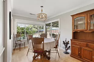 3201 Bonita Dr, Sacramento, CA 95821 - Photo 12