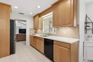3201 Bonita Dr, Sacramento, CA 95821 - Photo 26