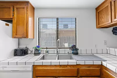 1311 Burgundy Court, Lodi, CA 95242 - Photo 24