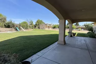 6471 Samrath Ct, Winton, CA 95388 - Photo 10