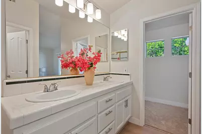 457 Lenox Court, Roseville, CA 95661 - Photo 36