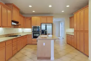433 W Moraga St, Mountain House, CA 95391 - Photo 6