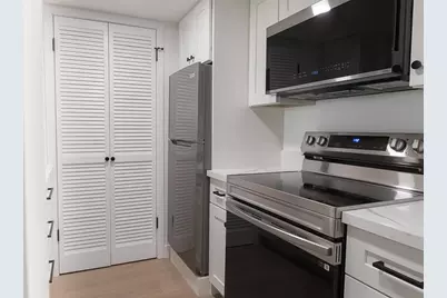 935 Fulton Avenue #500, Sacramento, CA 95825 - Photo 4