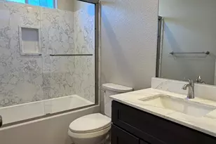 8243 Onyx Ct, Stockton, CA 95210 - Photo 12