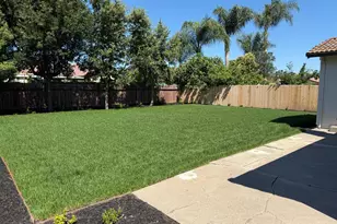 8243 Onyx Ct, Stockton, CA 95210 - Photo 18